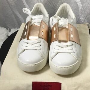 Valentino Garavani White Sneakers with Metallic Rose Gold Strap